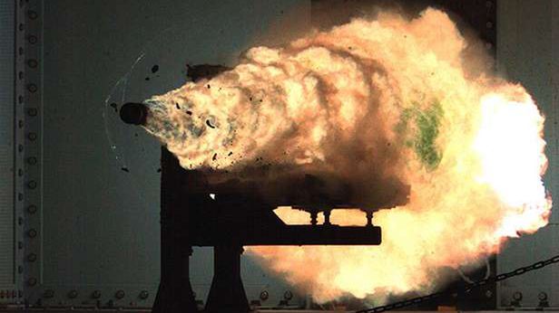 Railgun - broń XXI wieku. Jak strzela działo na prąd? 1