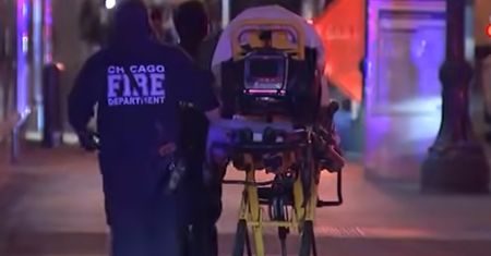 Kobieta podpalona w pociągu w Chicago. Policja zatrzymała podejrzanego