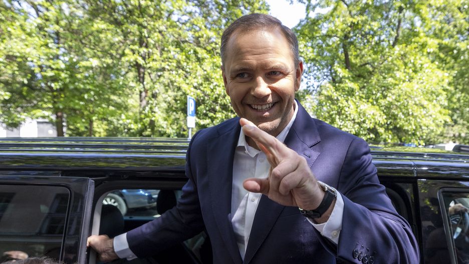 Polish presidential candidate Karol Nawrocki supported by the Law and Justice party after voting in the second round of the Polish presidential election in Warsaw, Poland, 1 June 2025.
 (Photo by Andrzej Iwanczuk/NurPhoto via Getty Images)