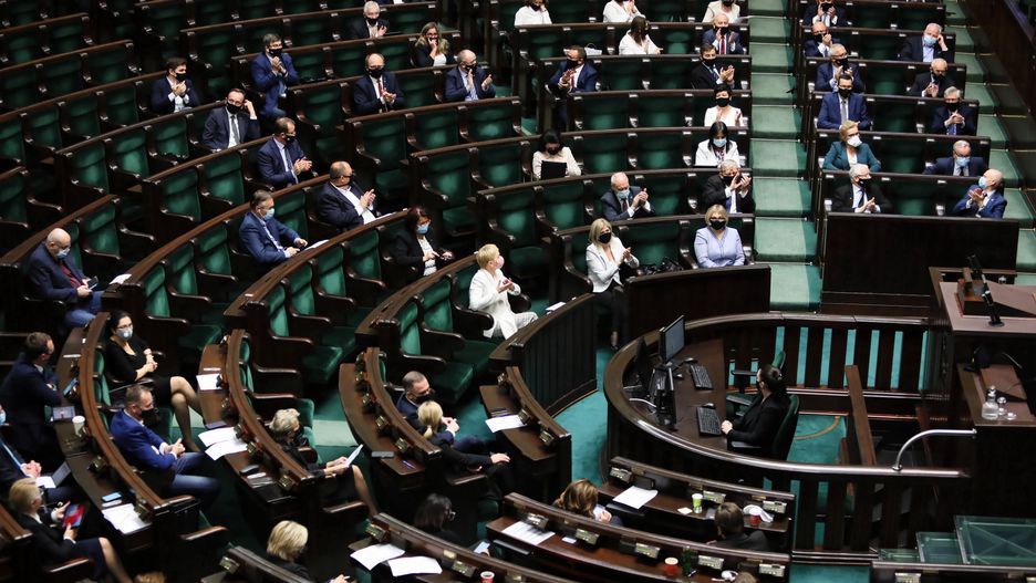 Sejm wznawia przerwane obrady