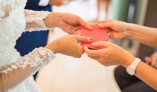 Podliczyła weselne koperty. Nie kryła oburzenia