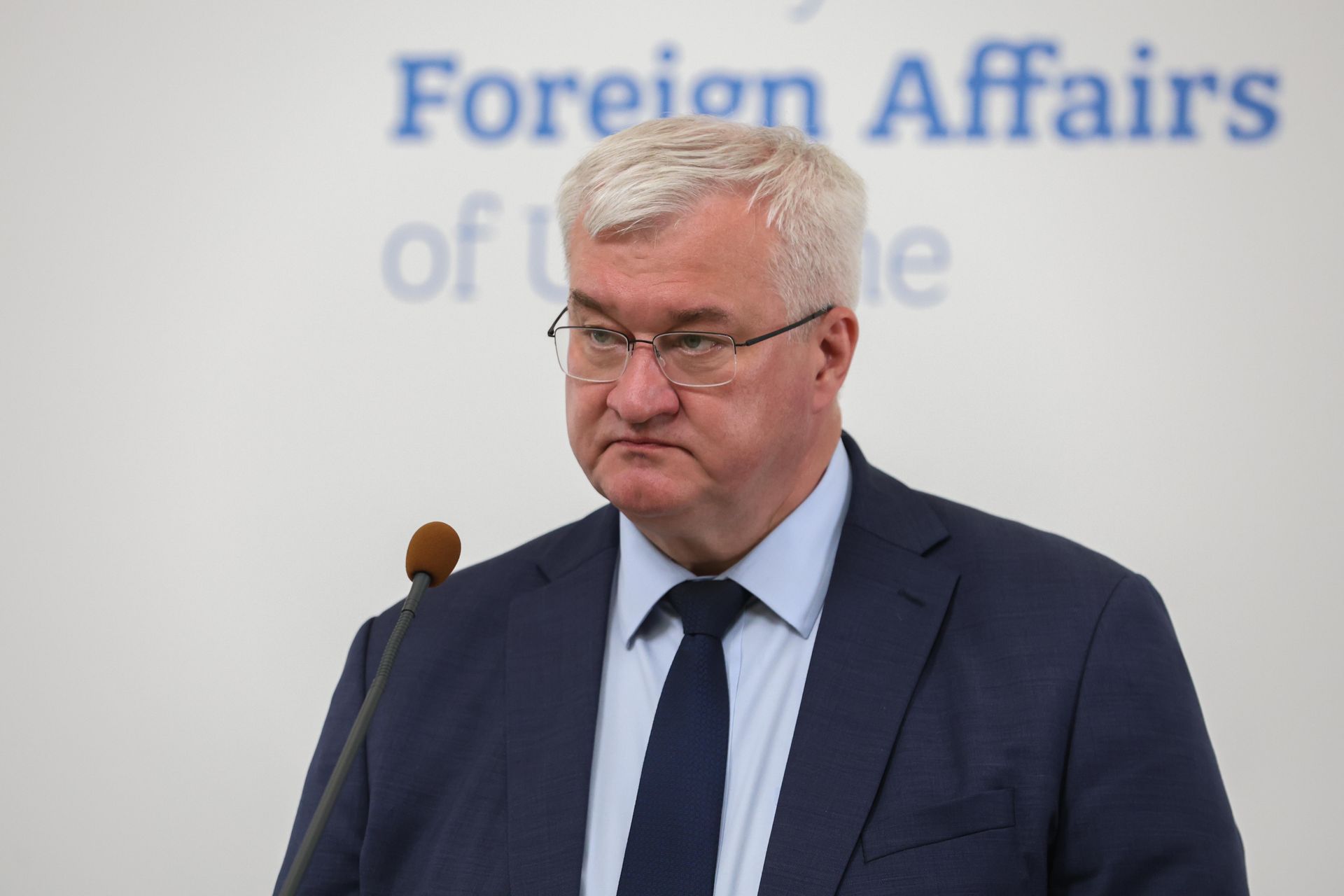 Ukraina mocno odpowiada Nawrockiemu. Szef MSZ oddaje Krzyż Komandorski