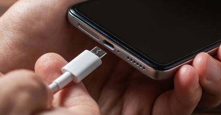 RuStore obowiązkowy w Rosji. Trafi do telefonów "mimo zakazów"