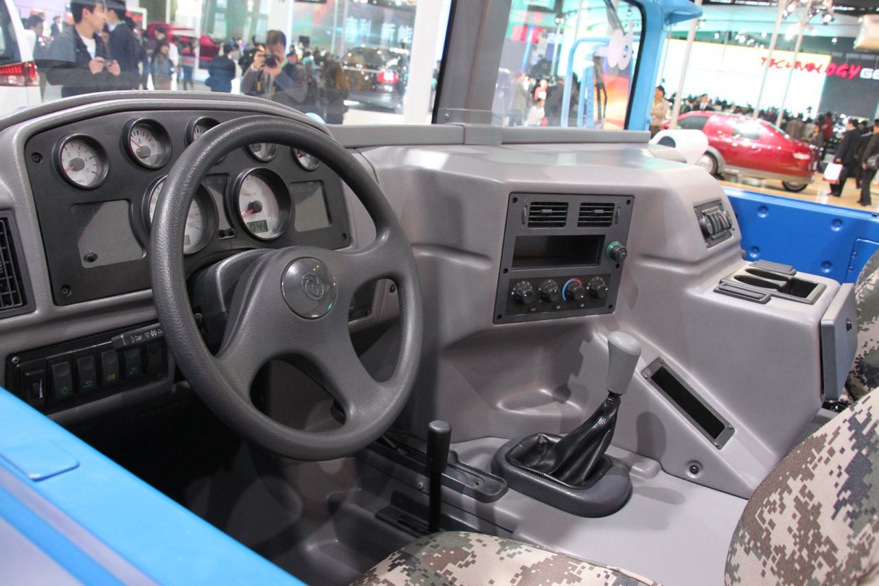 Dongfeng Hummer