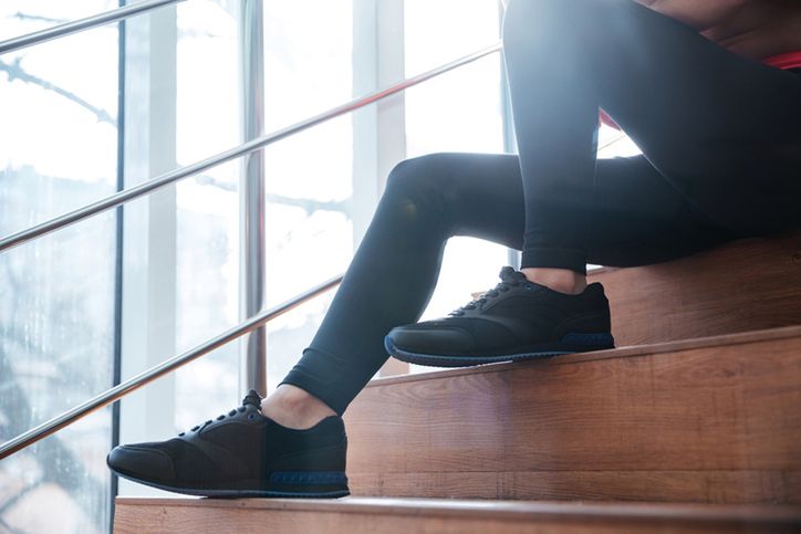 Legginsy wyszczuplające, czyli niekonwencjonalny sposób na cellulit. Hit czy kit?