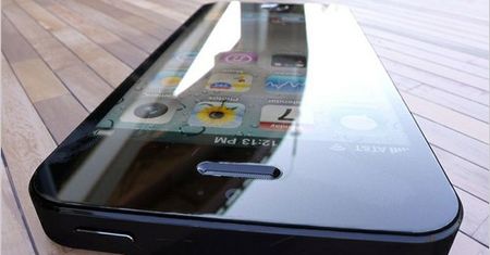 Apple potwierdza datę premiery iPhone'a 5