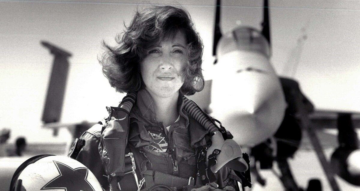 Tammie Shults