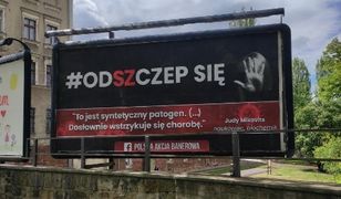 Wałbrzych. Antyszczepionkowcy w natarciu. Pojawiły się billboardy zniechęcające do szczepień