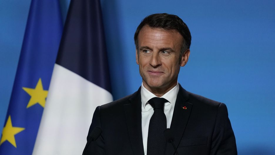 Prezydent Emmanuel Macron zapewnił kobiety, że prawo do aborcji będzie "nieodwracalne"
