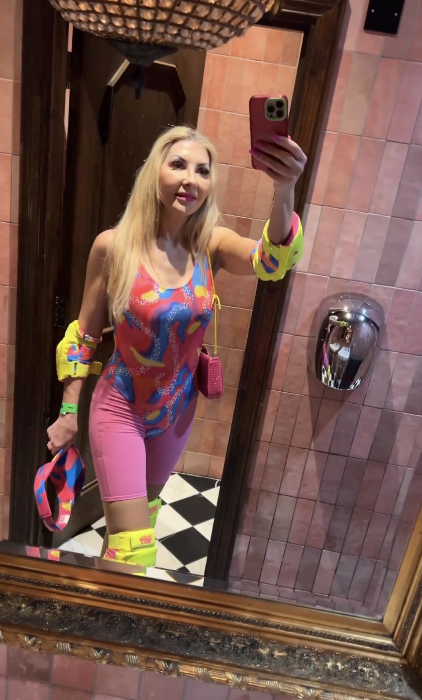 Tak dziś wygląda "najstarsza żywa Barbie"