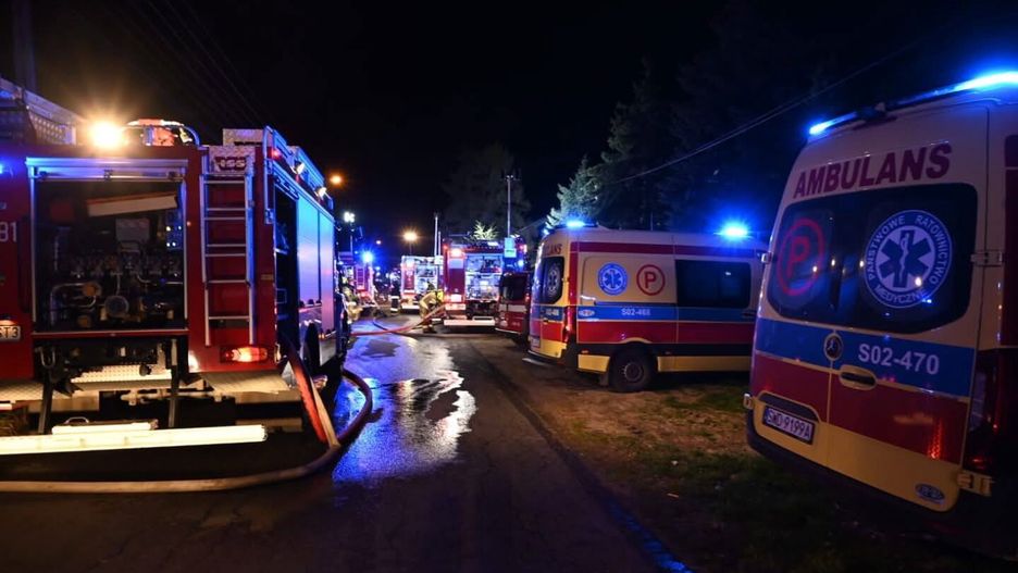Akcja gaszenia pożaru hostelu w Pszowie