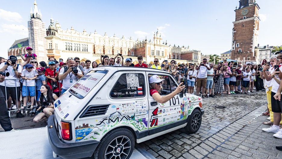 17 lipca na Rynek Główny wjedzie 98 Maluchów! 