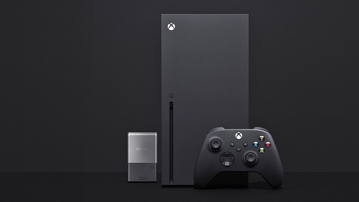Xbox Series X wraz z rozszerzeniem NVMe SSD, fot. Seagate