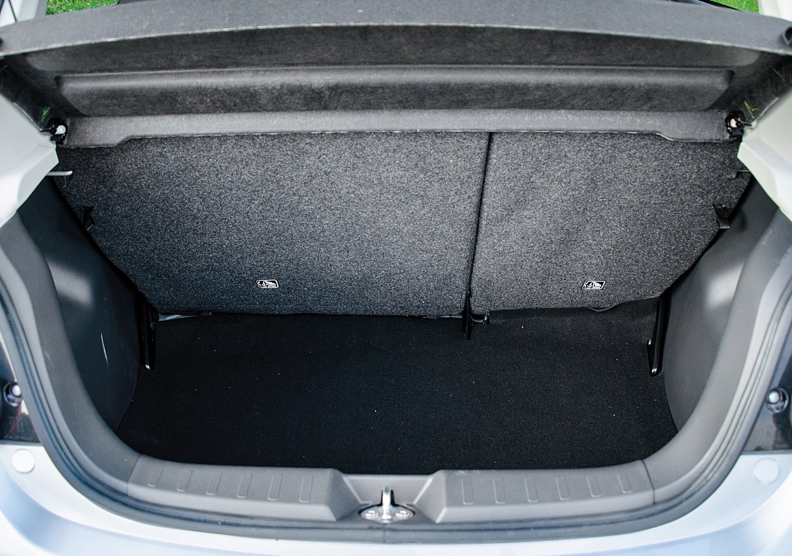 Mitsubishi Space Star / Mirage 8