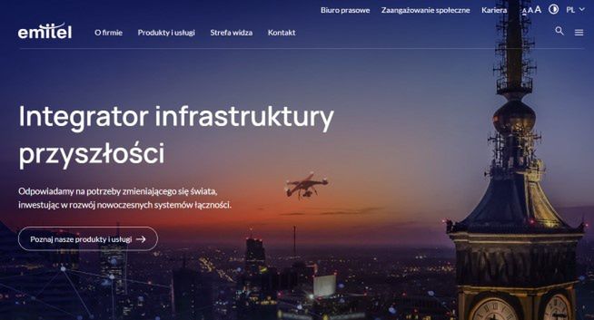 Operator multipleksów z nowym logo i hasłem