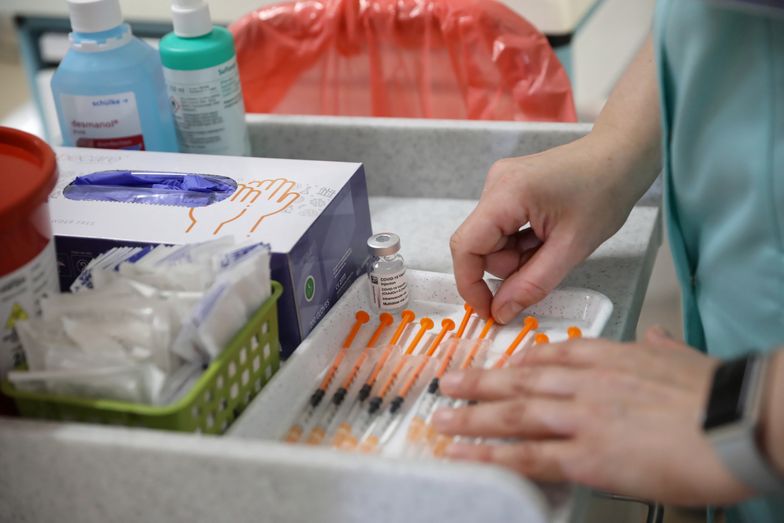 Polska może pośredniczyć w sprzedaży szczepionek. Decyzja niebawem