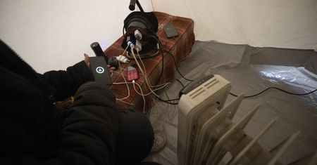 Ukraina zamarza. "Ekipy naprawcze pracują całą dobę"