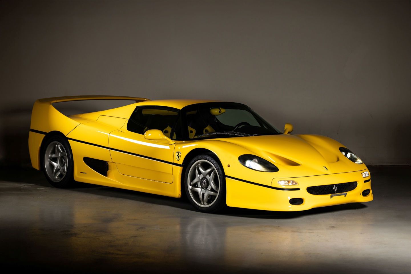  Ferrari F50 Giallo Modena