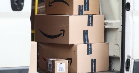Amazon zmienia zasady w tym kraju. Chodzi o zwroty