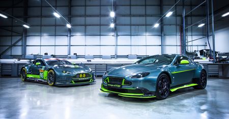 Aston Martin Vantage GT8 (2016) - lekkość i moc z toru na drogi