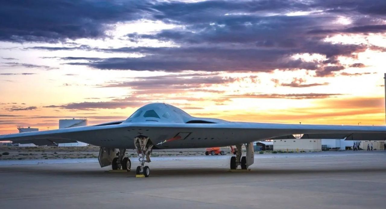 USA is testing an undetectable bomber. B-21 "Raider" is in the testing phase.