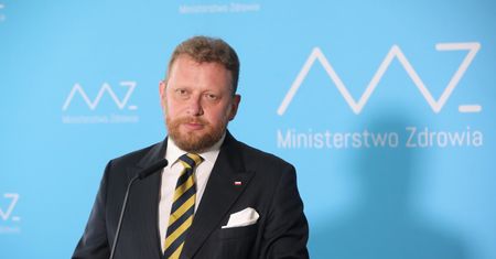 Łukasz Szumowski zrezygnował. Nowe informacje ze śledztwa ws. maseczek i respiratorów
