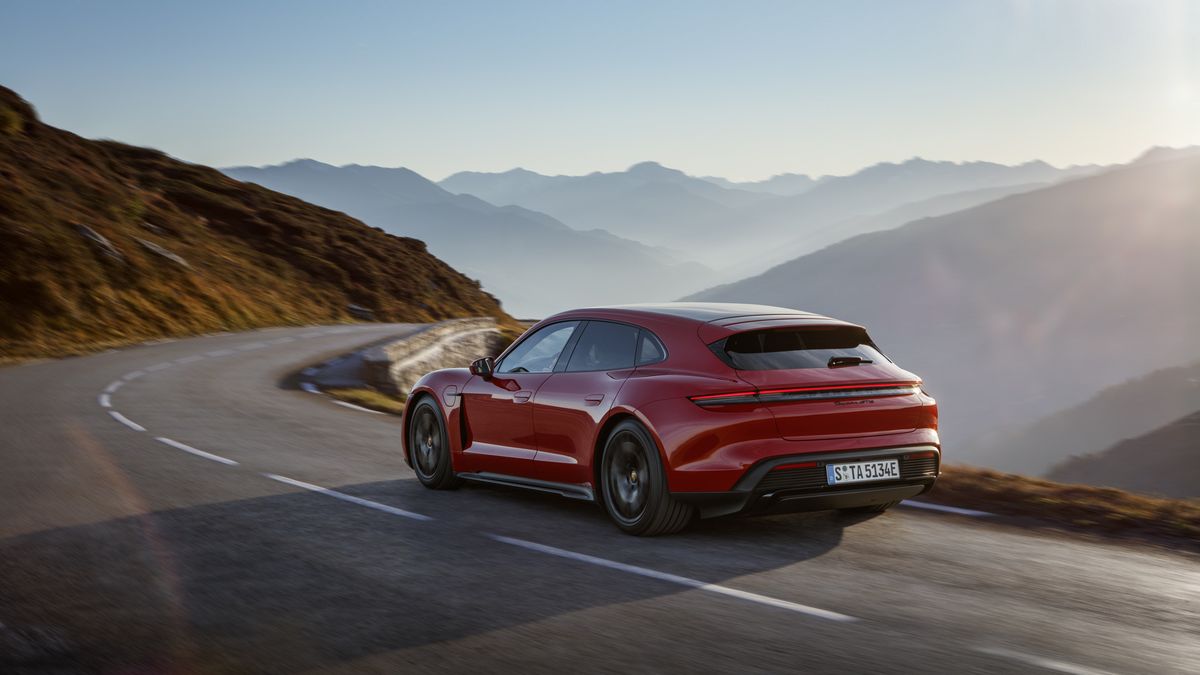 Porsche Taycan Sport Turismo (2022)
