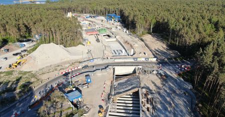 "Wyspiarka" wykopała już pół kilometra. Tunel w Świnoujściu coraz bliżej