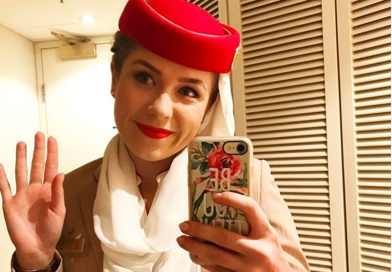 Była stewardessą najlepszych linii lotniczych. Mówi, jak dostać tam pracę