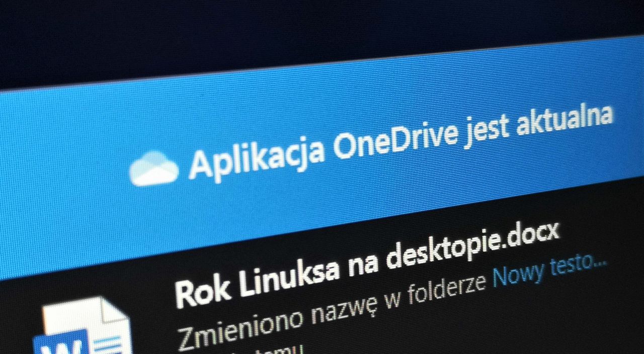OneDrive potrafi wyświetlać historię plików nie tylko webowo, fot. Oskar Ziomek