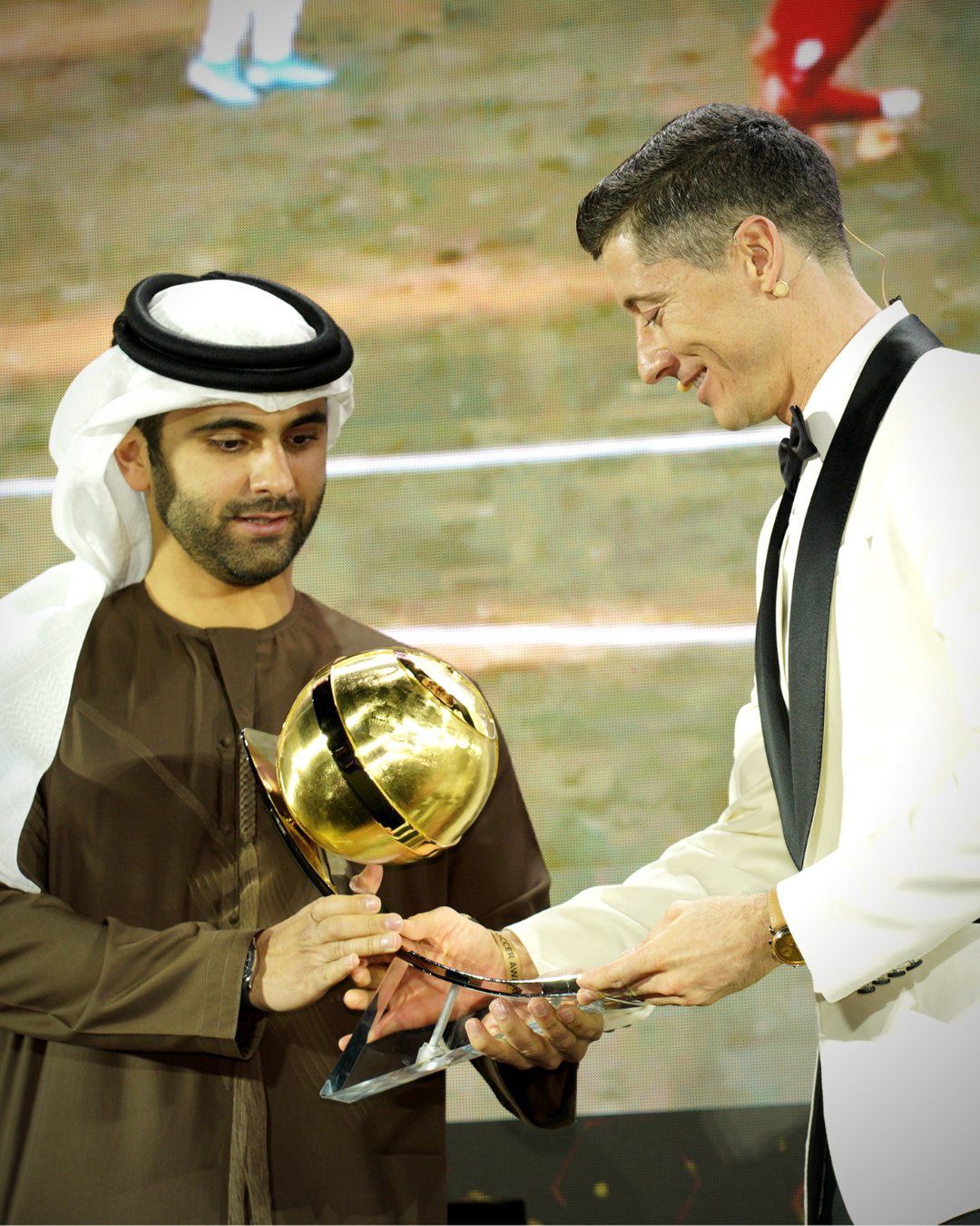 Robert Lewandowski najlepszym piłkarzem roku Globe Soccer Awards