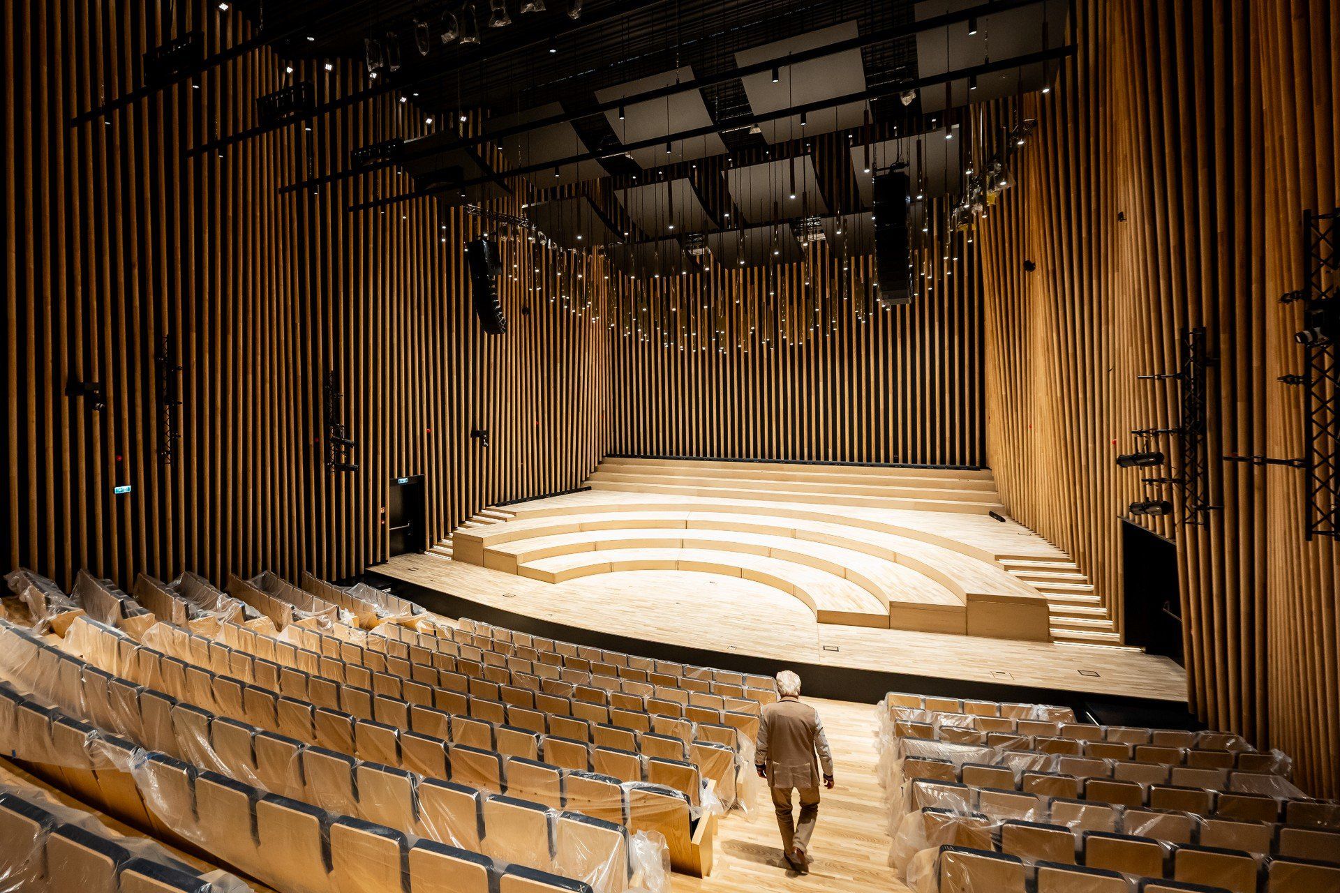 Największa w obiekcie jest sala symfoniczna.