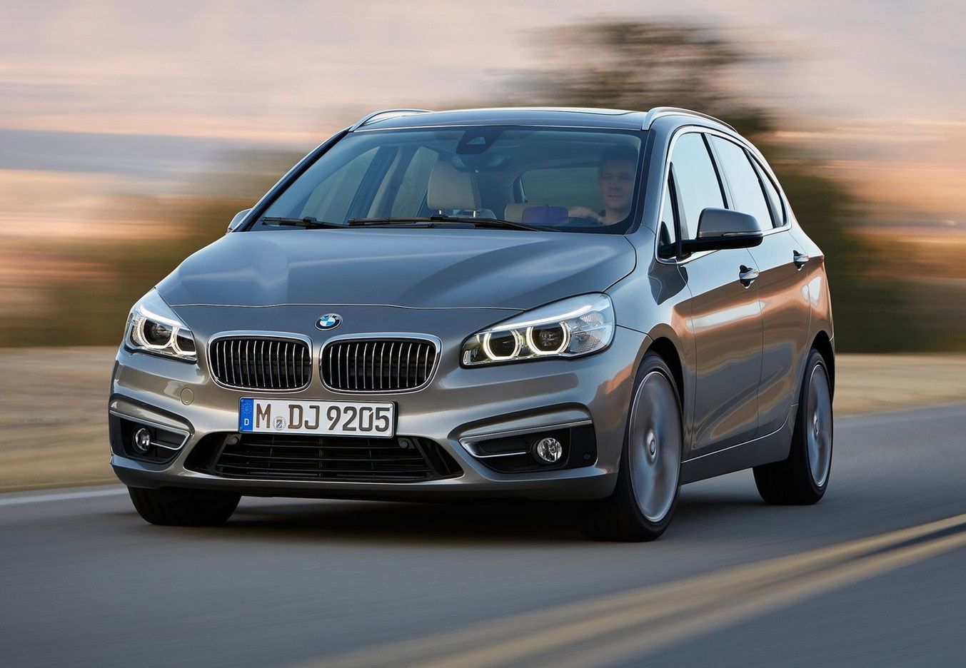 BMW Serii 2 AT