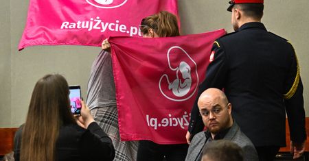 Straż Marszałkowska natychmiast ruszyła. Incydent w Sejmie