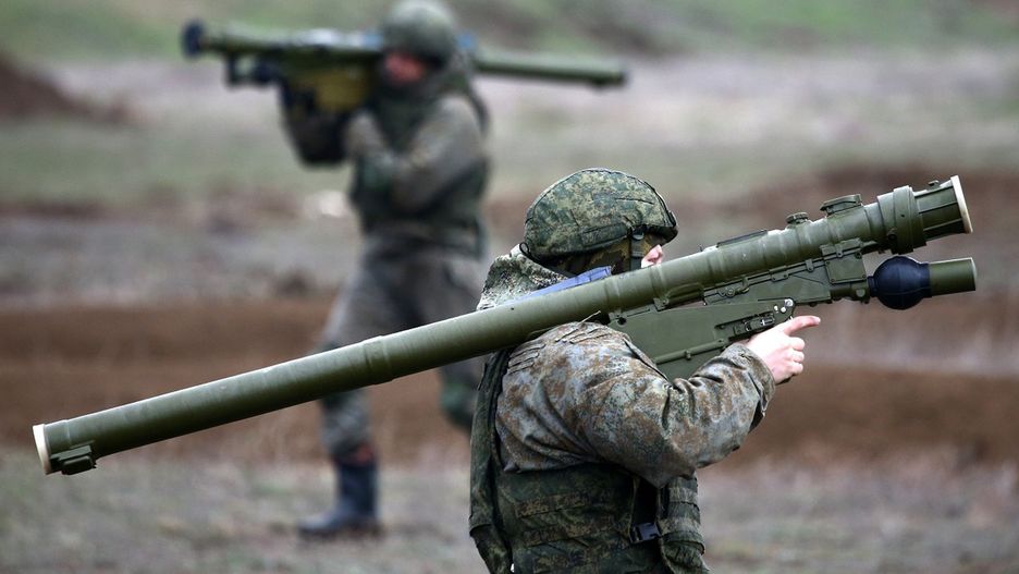 Ukraina. Rosja stworzyła na Krymie prowizoryczny obóz wojskowy