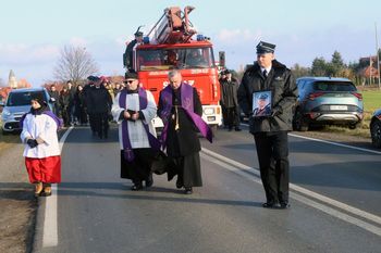 Kunice: Ostatnia droga druha Wojciecha Mastalerka, zmarł w wieku 68 lat