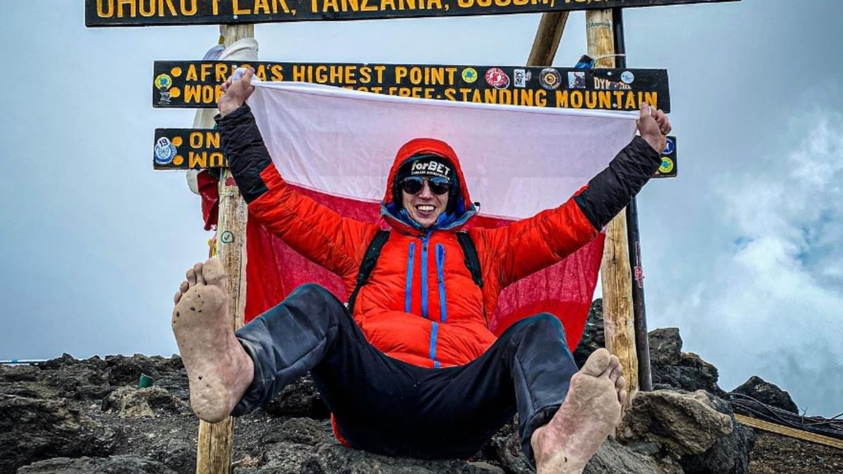 Wojciech Sobierajski na szczycie Kilimandżaro