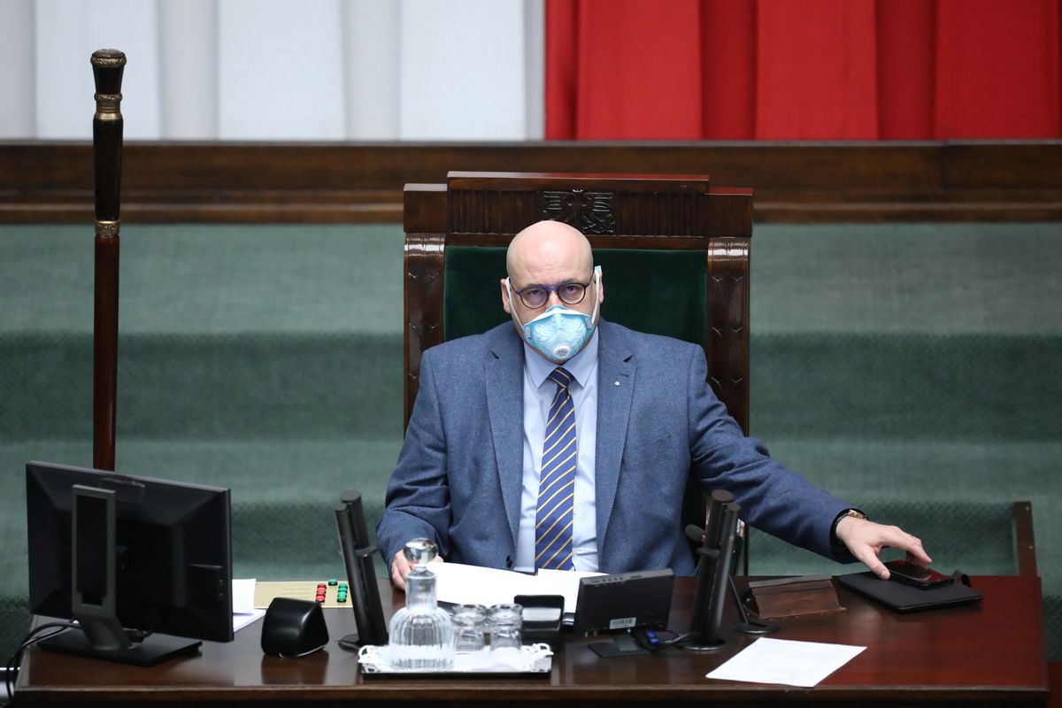 Koronawirus w Sejmie. Piotr Zgorzelski głosuje zdalnie z domowej kwarantanny
