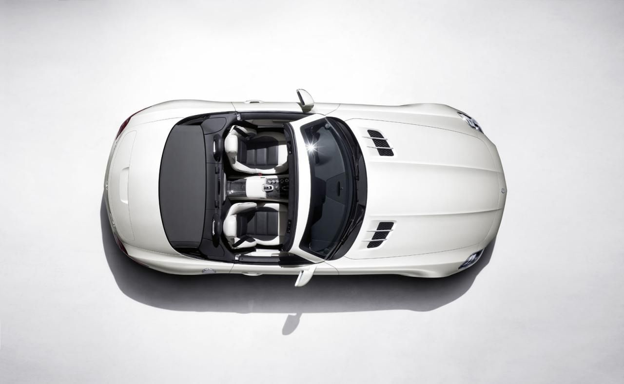 Mercedes-Benz SLS AMG Roadster [megagaleria] 13