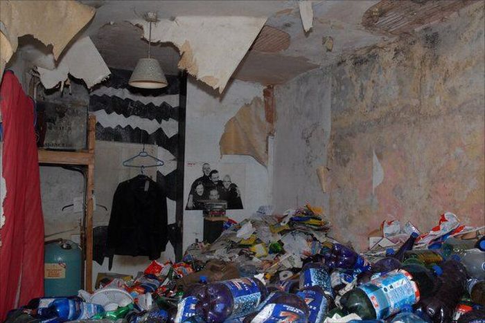 Najbardziej zaśmiecone mieszkania na świecie 25