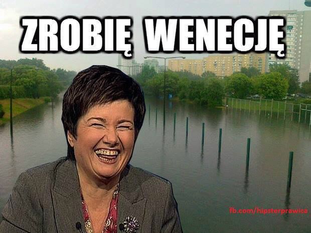 "Nie róbmy polityki, dmuchajmy pontony". Najlepsze memy o zalanej Warszawie 10
