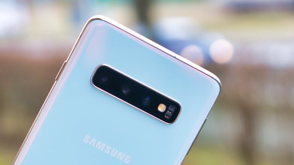 Samsung Galaxy S10 w promocji. Dodatkowy 1000 zł za odkup starego telefonu 1