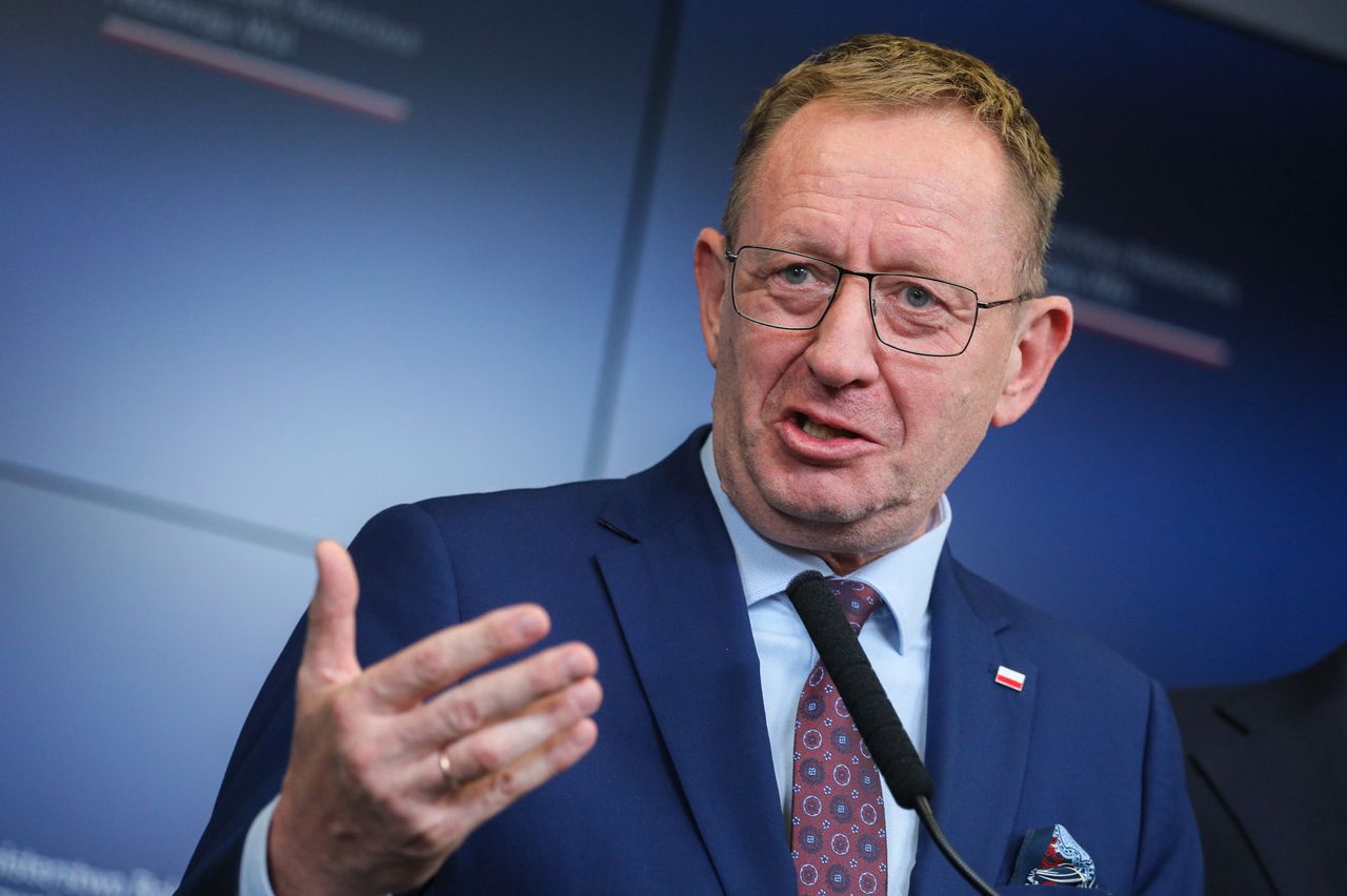 Minister Telus: to te firmy wyzyskują rolników. Milczy, gdy pytamy o konkrety