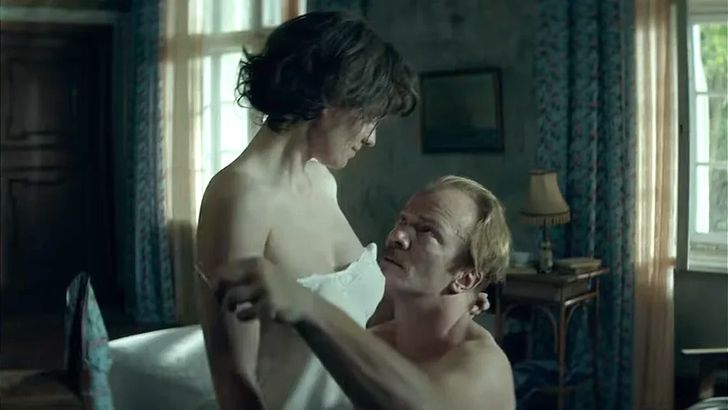 Dla tej produkcji warto zarwać noc. Polacy pokochali film o GORĄCYM ROMANSIE