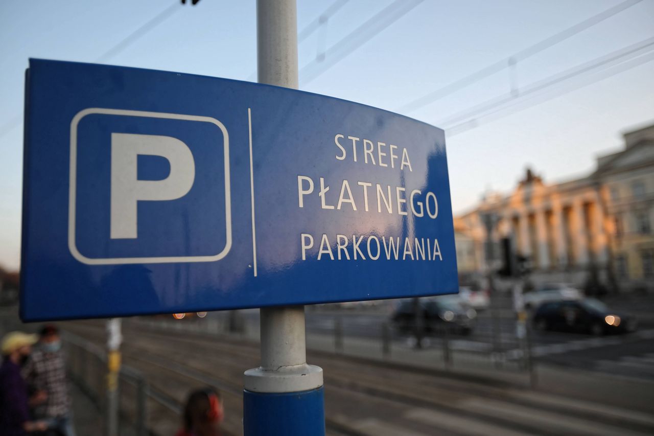 Warszawa. Sąd zdecydował ws. rozszerzenia strefy płatnego parkowania o Wolę i Pragę Północ