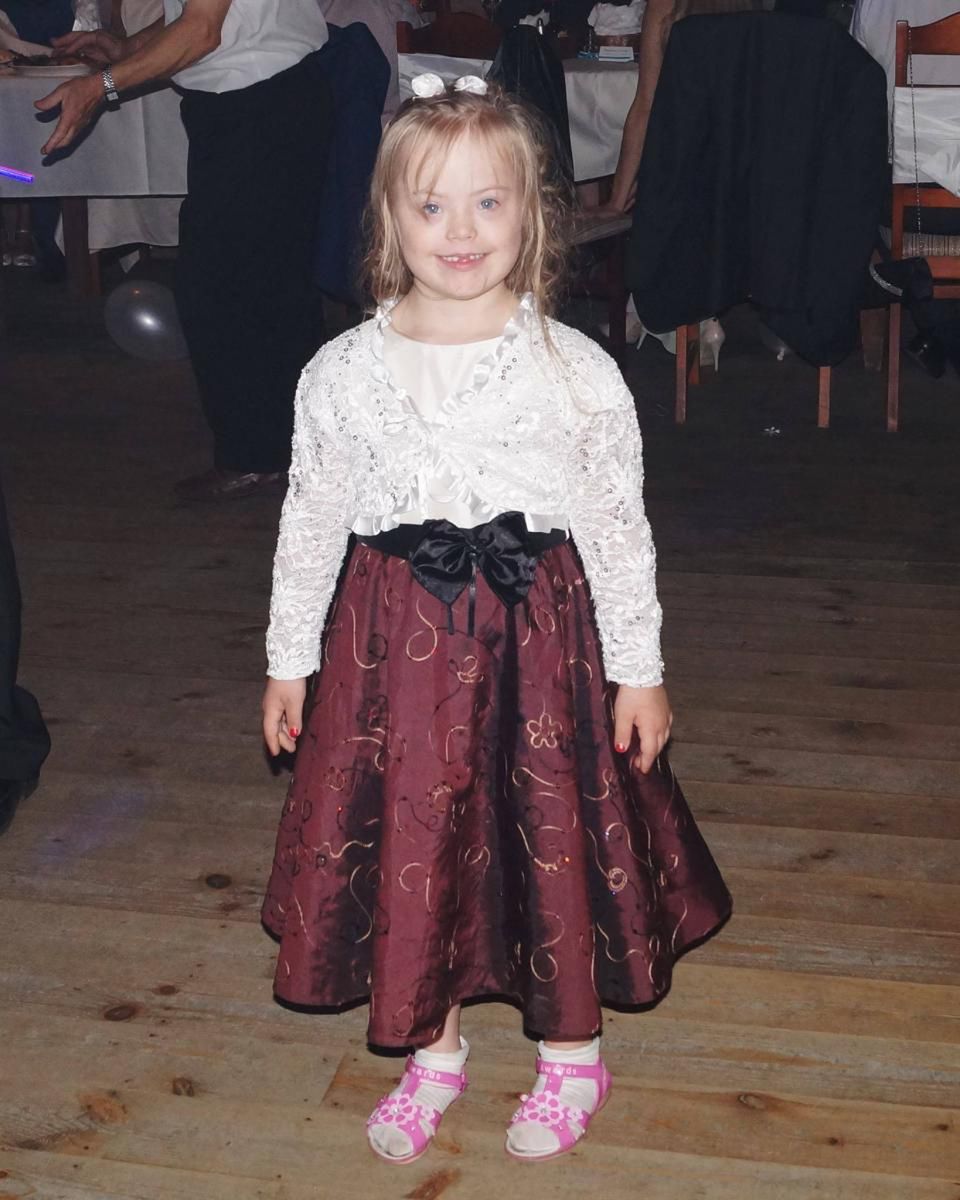 Obecnie Wanesska ma osiem lat i z każdym kolejnym dniem robi większe postępy