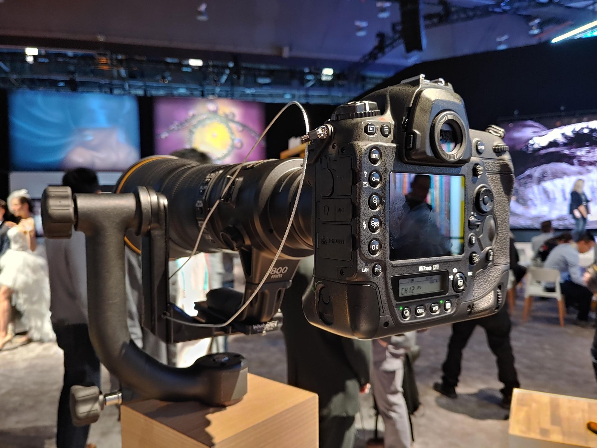 CES 2020: Zdjęcia z premier Nikona i Canona prosto z Las Vegas 10
