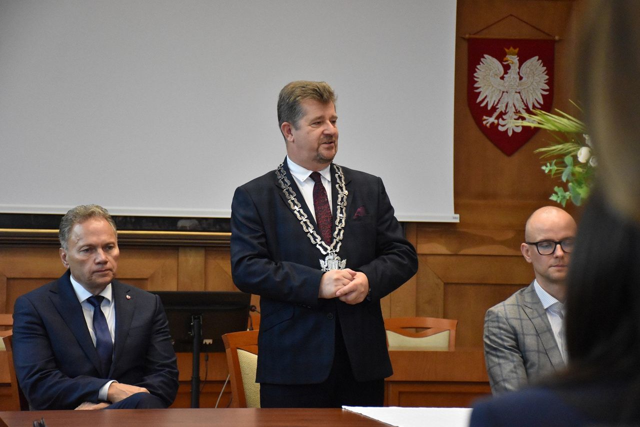 Malbork: Dzień Nauczyciela 2025. Burmistrz wręczył nagrody