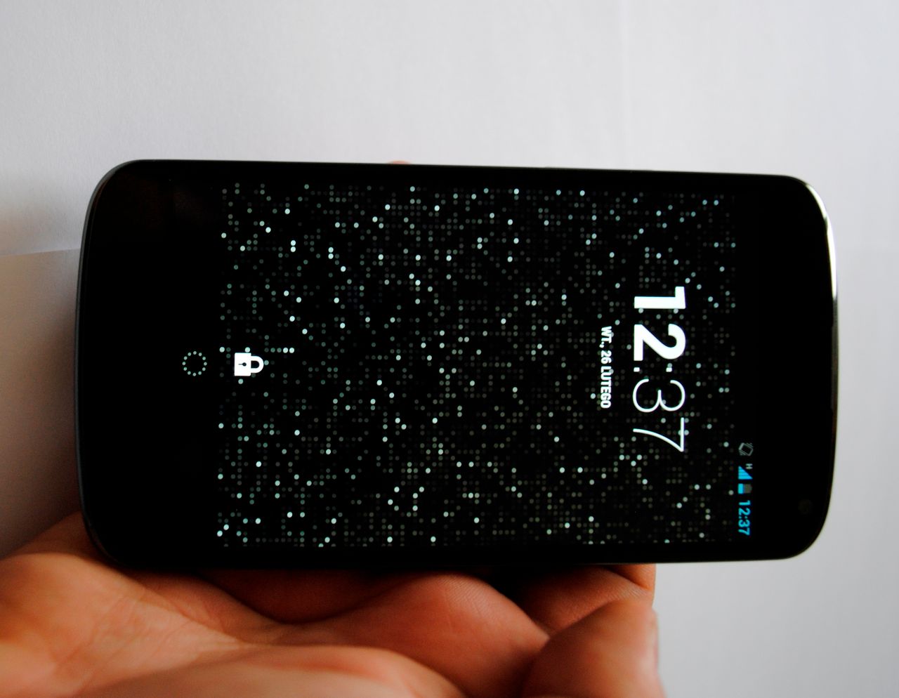Nexus 4 - zablokowany ekran