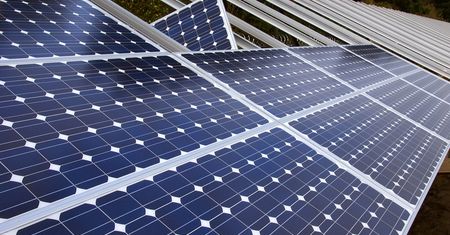 Odnawialne źródła energii. Demonstracyjna instalacja fotowoltaiczna stanęła w Katowicach